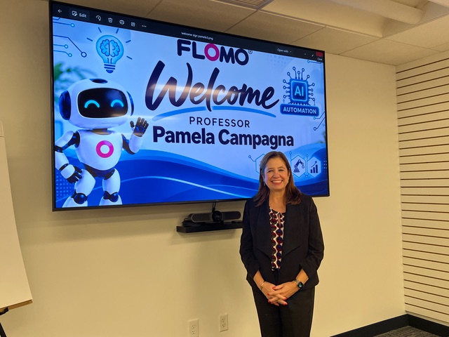Pamela Campagna offering expert guidance